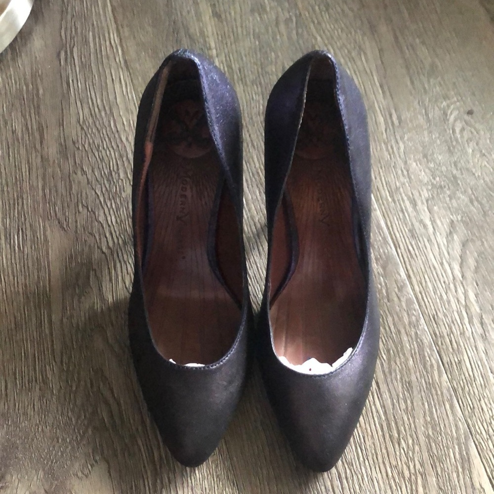 New Modern Vintage pumps